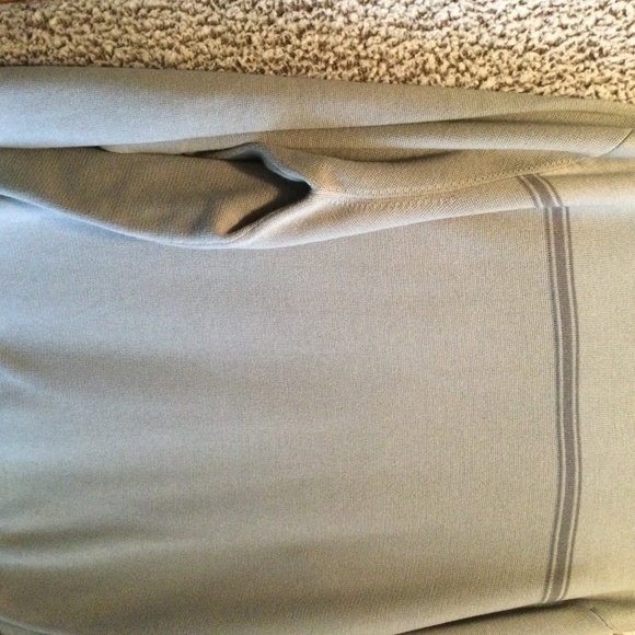 Geoffrey Beene Men's Sweater - Picture 4 of 5